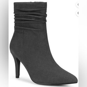 Chic grey Heeled Boots for Women